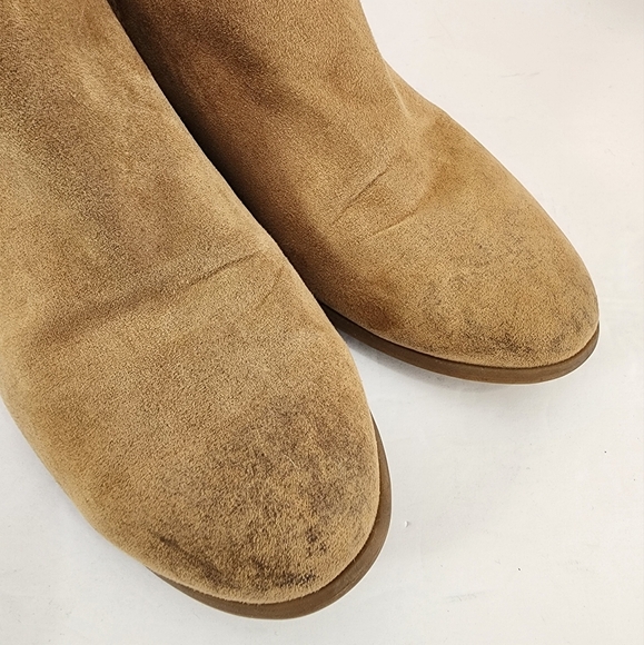 Old Navy Women's Tan Vegan Ankle Booties, Size 9 - Picture 9 of 11